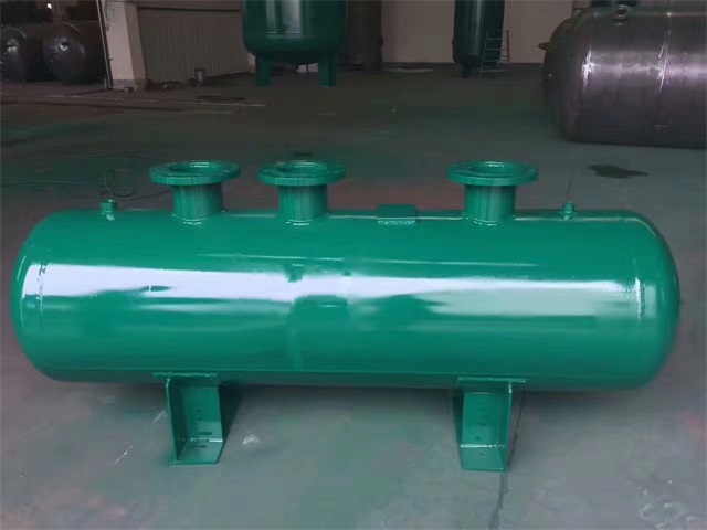德格德格德格蒸汽分气缸1.jpeg